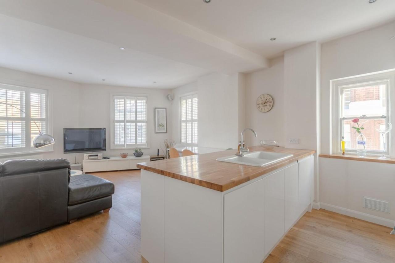 Fantastic 2 Bedroom Apartment In Central 런던 외부 사진