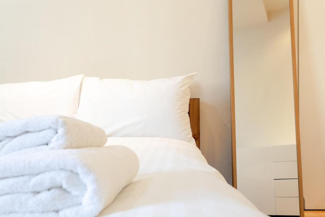 Fantastic 2 Bedroom Apartment In Central 런던 외부 사진